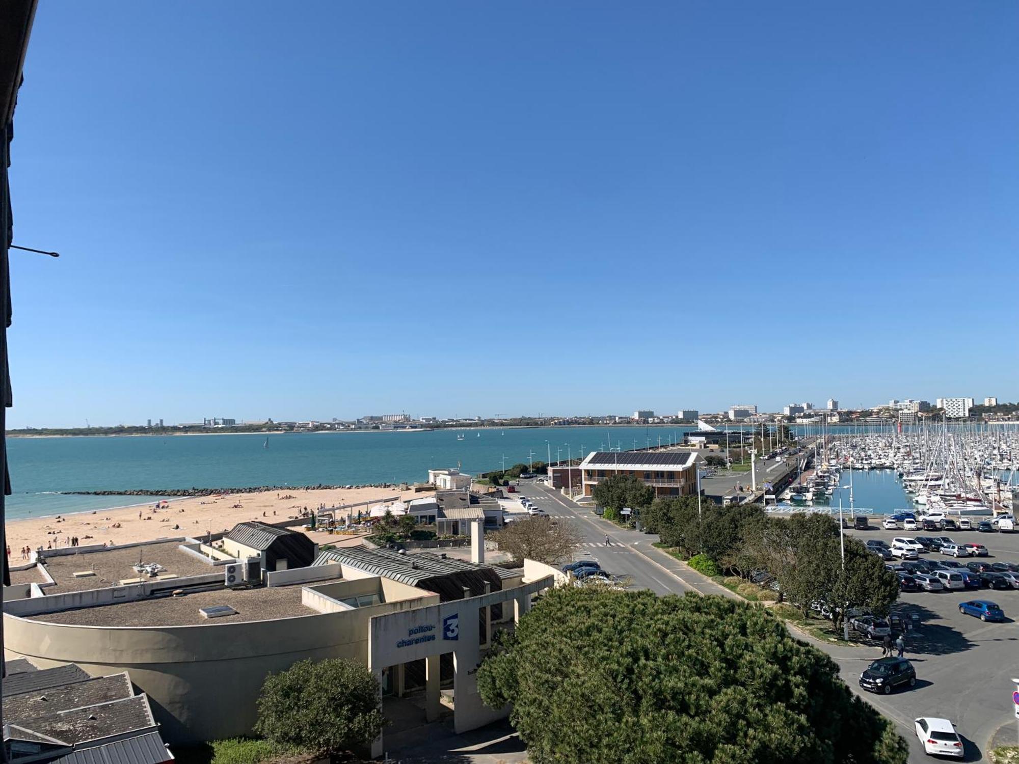Vue Mer Et Parking لا روشيل المظهر الخارجي الصورة